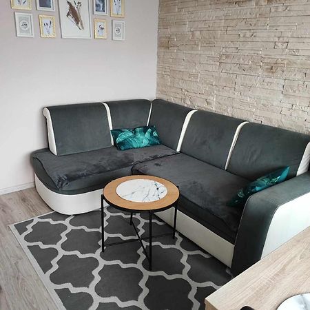 Apartament W Sam Raz สวูพสค์ ภายนอก รูปภาพ